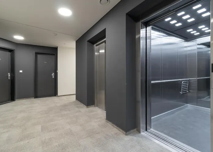 Studio Mozart, Free Onsite Parking, Air Conditioning, 1Gbs Wifi